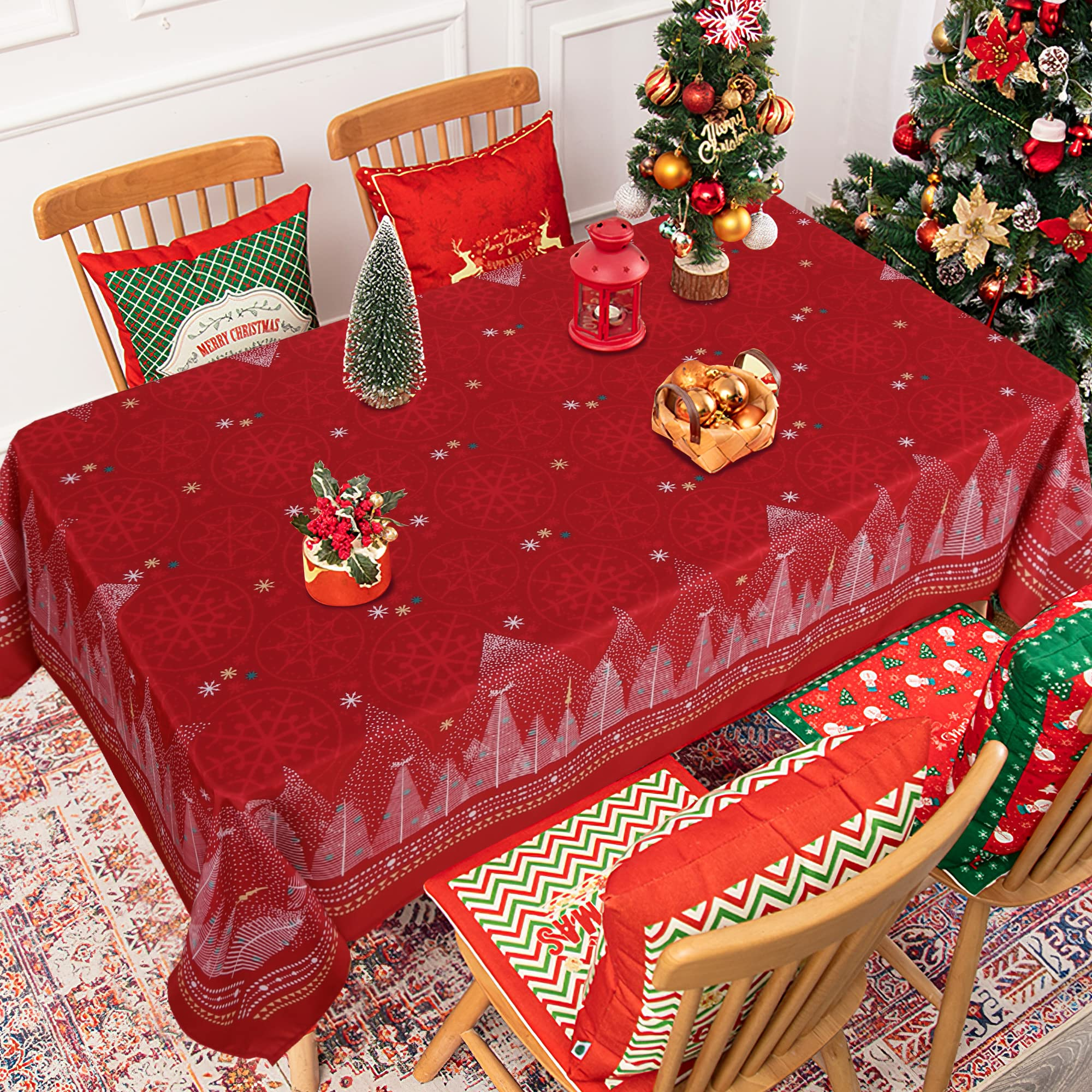 LUSHVIDA Printed Christmas Tablecloths Rectangle Xmas Tree Table Cover Table Cloth Water Resistant Washshable Stain Resistant Decorative Tablecloth for Dining Festival